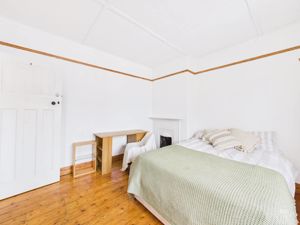 bedroom- click for photo gallery